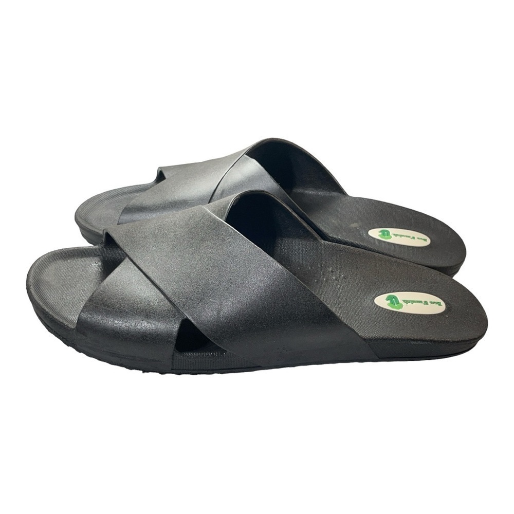 Eco-Smulch slippers women's 10-11 and men's 8.5- 9.5